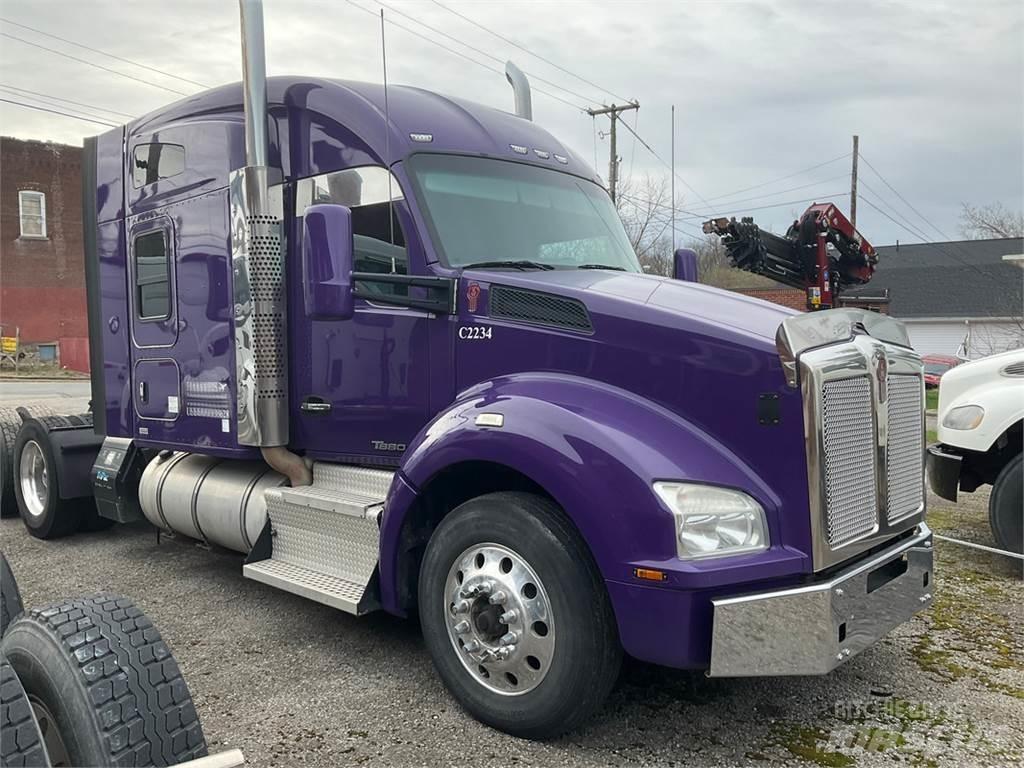 Kenworth T880 Dragbilar