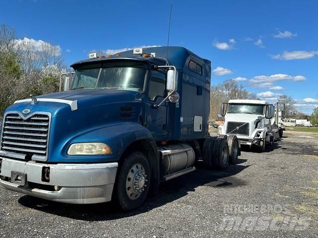 Mack CXN613 Dragbilar