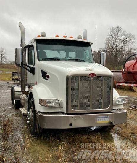 Peterbilt 567SB Dragbilar