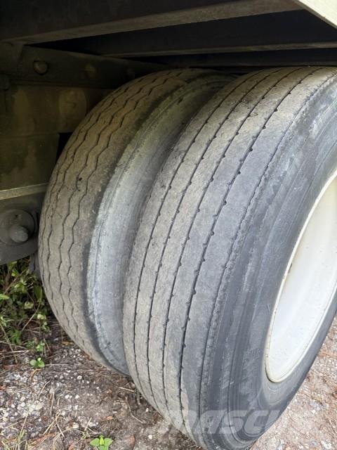 Utility VS2DX Skåpsläp