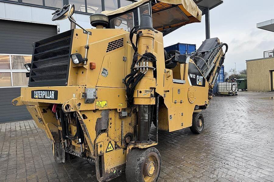 CAT PM 102 Asfaltskallfräsmaskiner