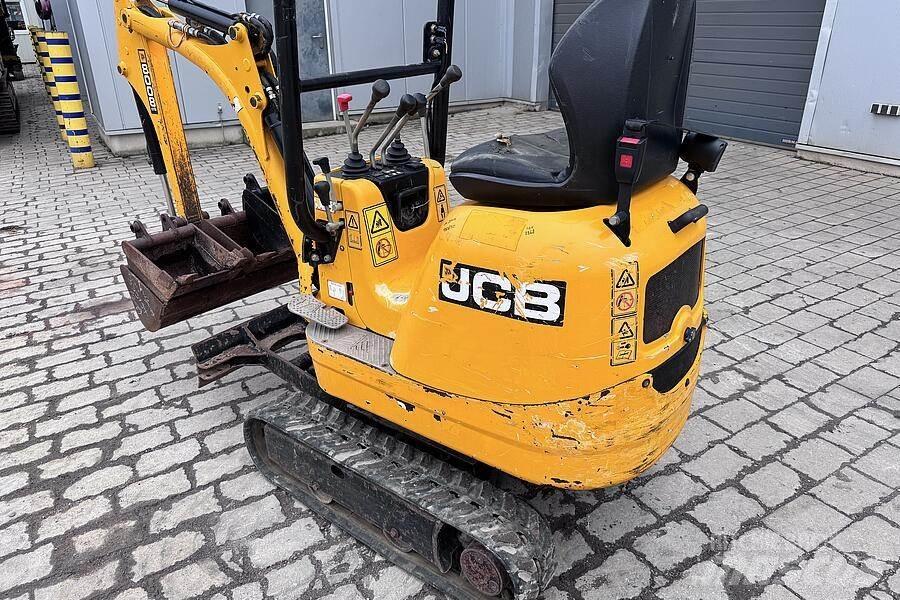 JCB 8008 CTS Minigrävare < 7t