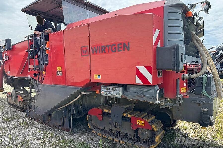Wirtgen W 220 Asfaltskallfräsmaskiner