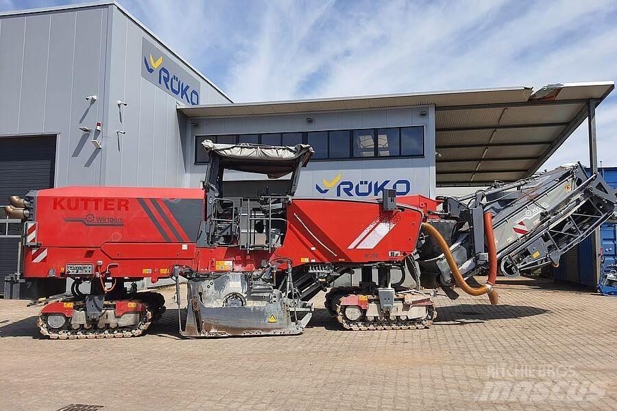 Wirtgen W 250 Asfaltskallfräsmaskiner
