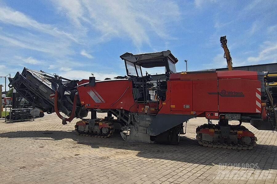 Wirtgen W 250 Asfaltskallfräsmaskiner