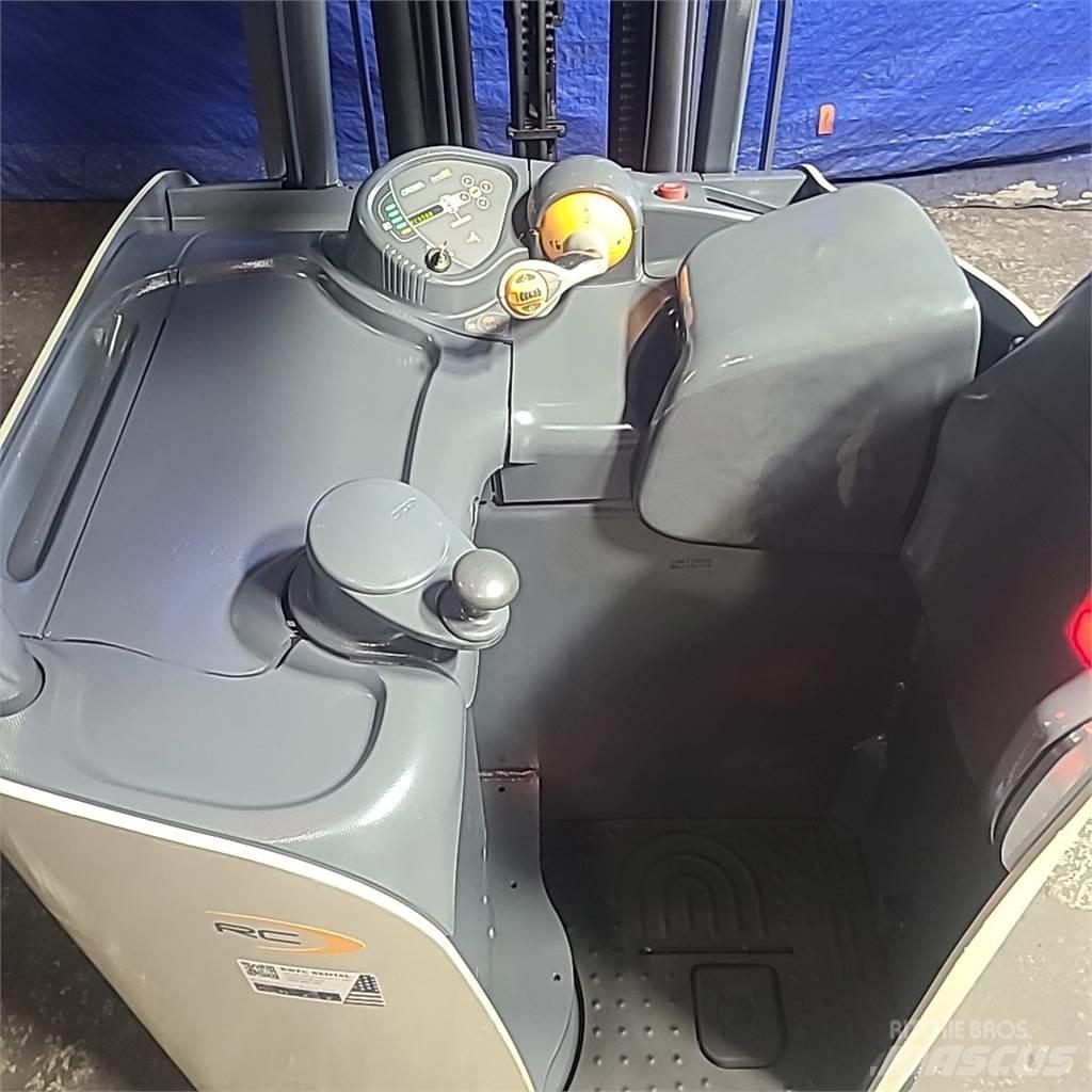 Crown RC5530-30 Elmotviktstruckar