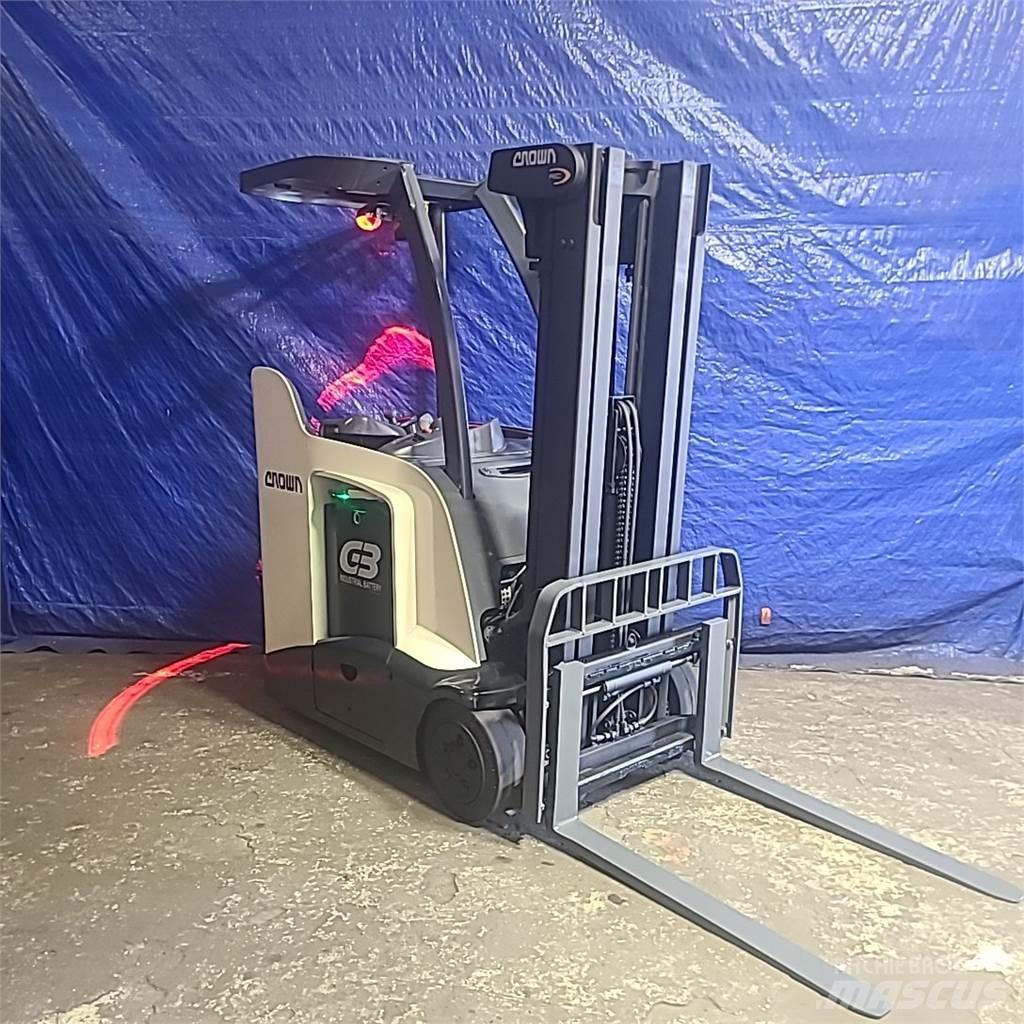 Crown RC5530-30 Elmotviktstruckar