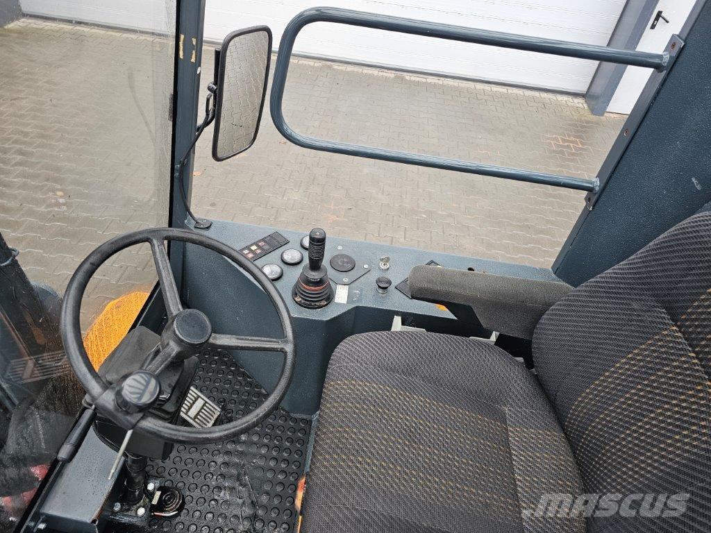 RMF KSBL70G Gasolmotviktstruckar