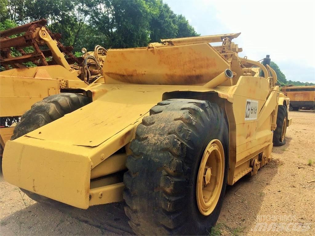 CAT 613 Schaktvagnar