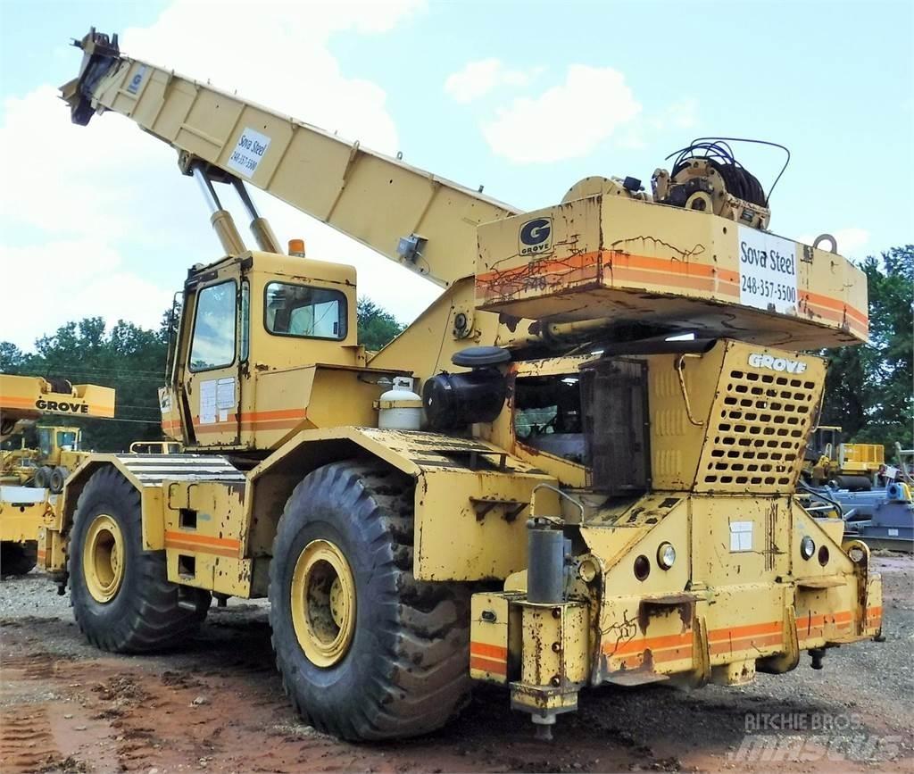 Grove RT740 Terrängkranar (Grov terräng)