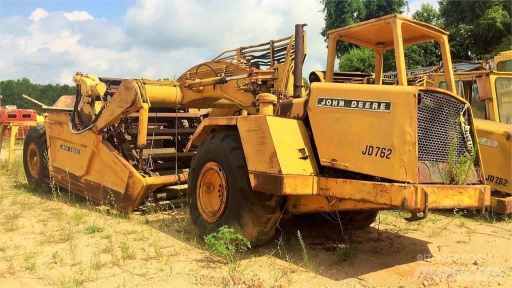 John Deere 762 Schaktvagnar
