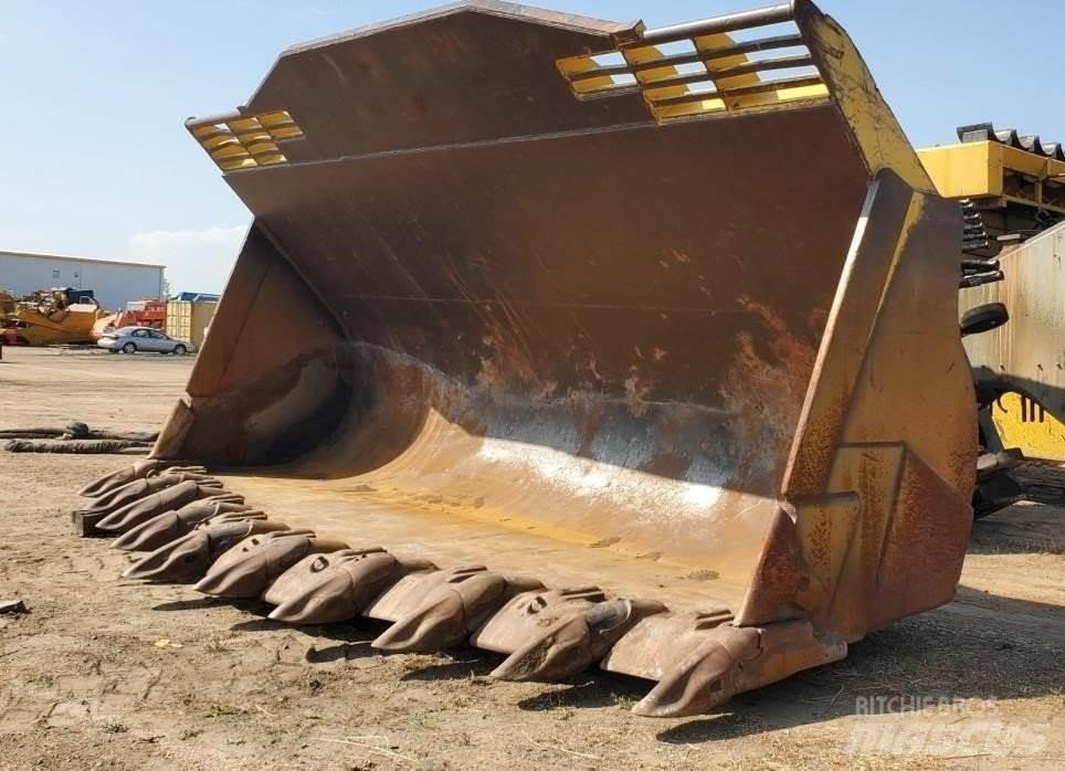 Komatsu WA1200 Skopor