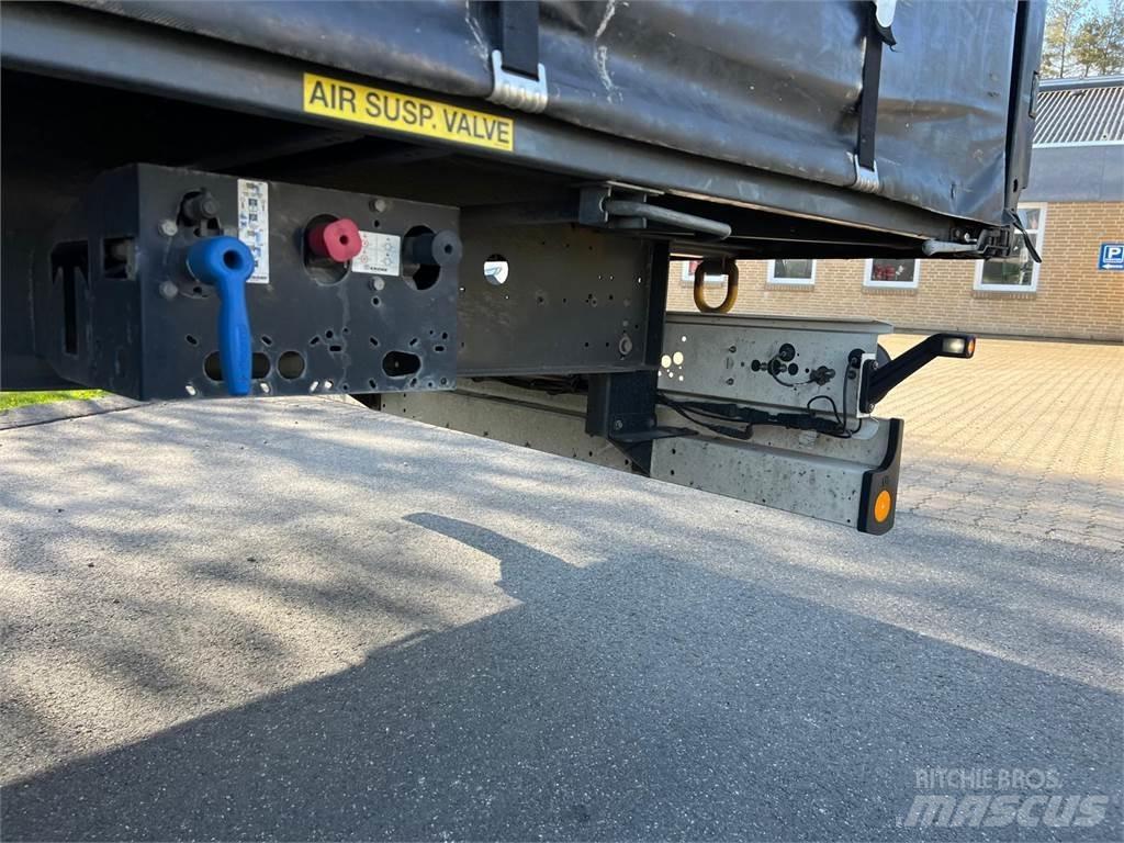 Krone 13,6 mtr Kapelltrailer