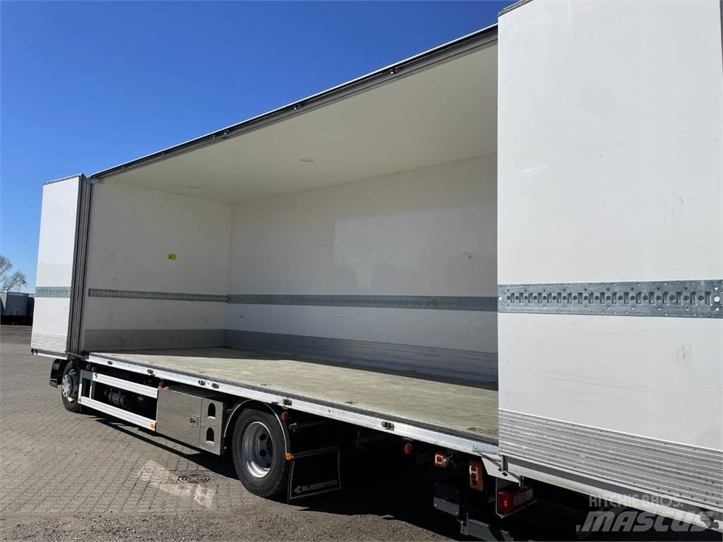 Renault D280 Premium Skåpbilar