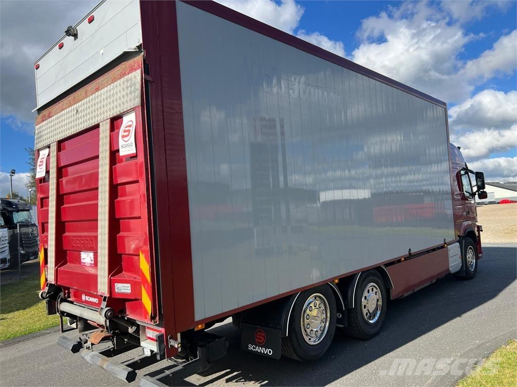 Volvo FM460 Skåpbilar