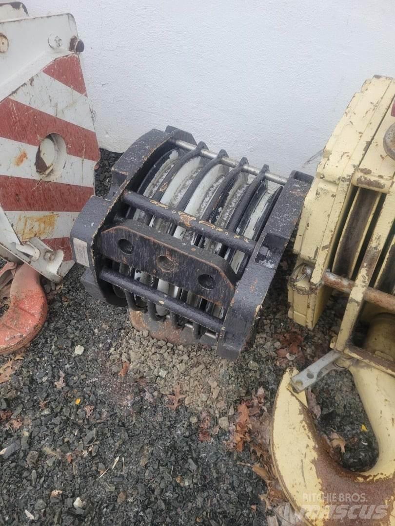 Liebherr  Kranar, delar och tillbehör