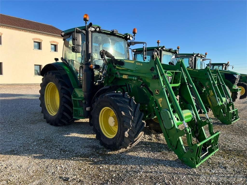 John Deere 6110 R Traktorer