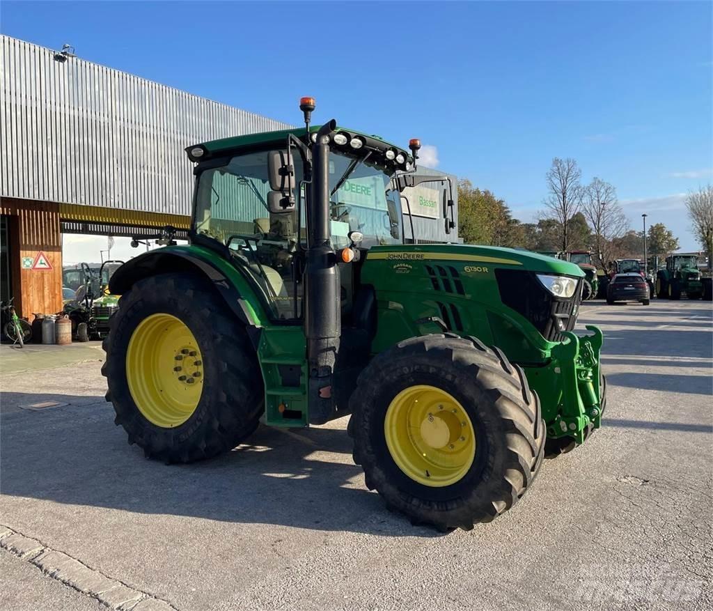 John Deere 6130 R Traktorer