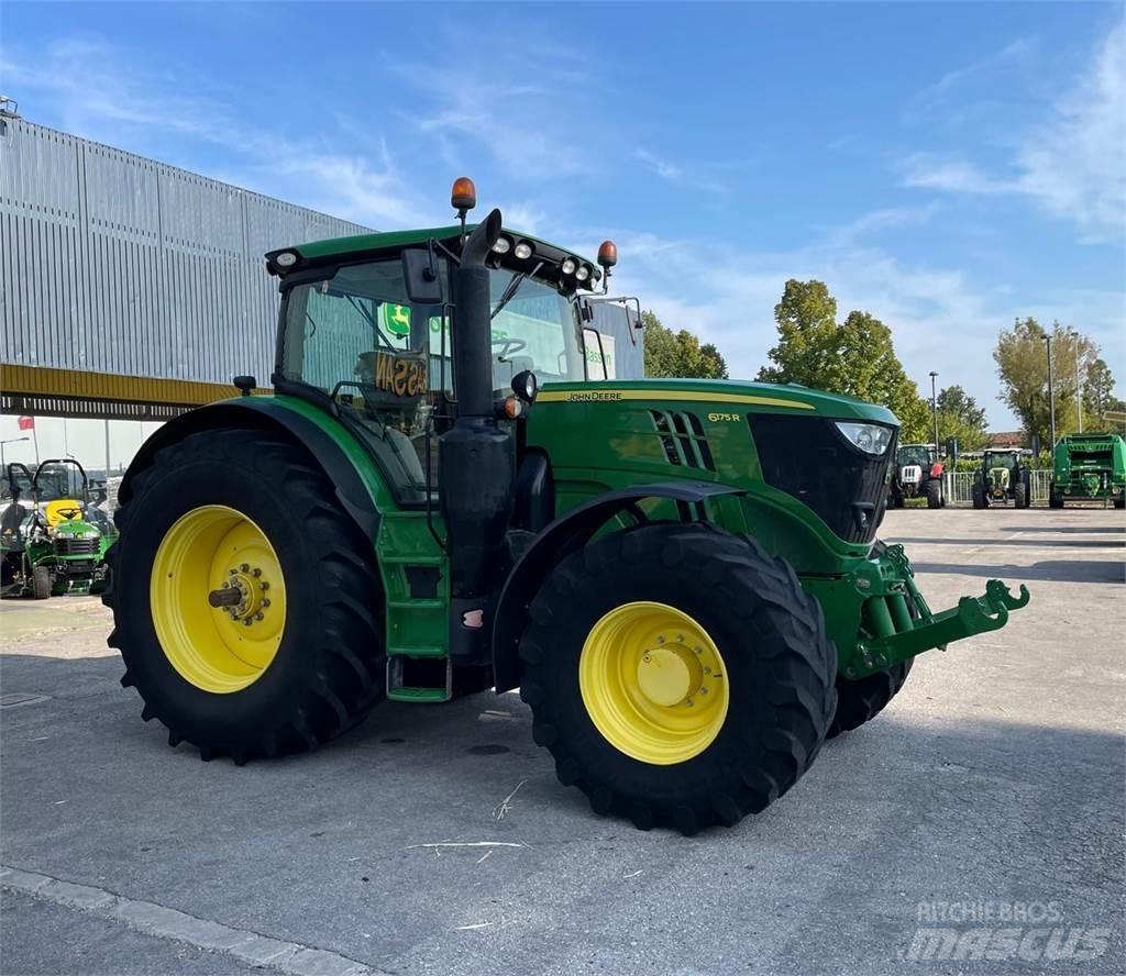 John Deere 6175 R Traktorer