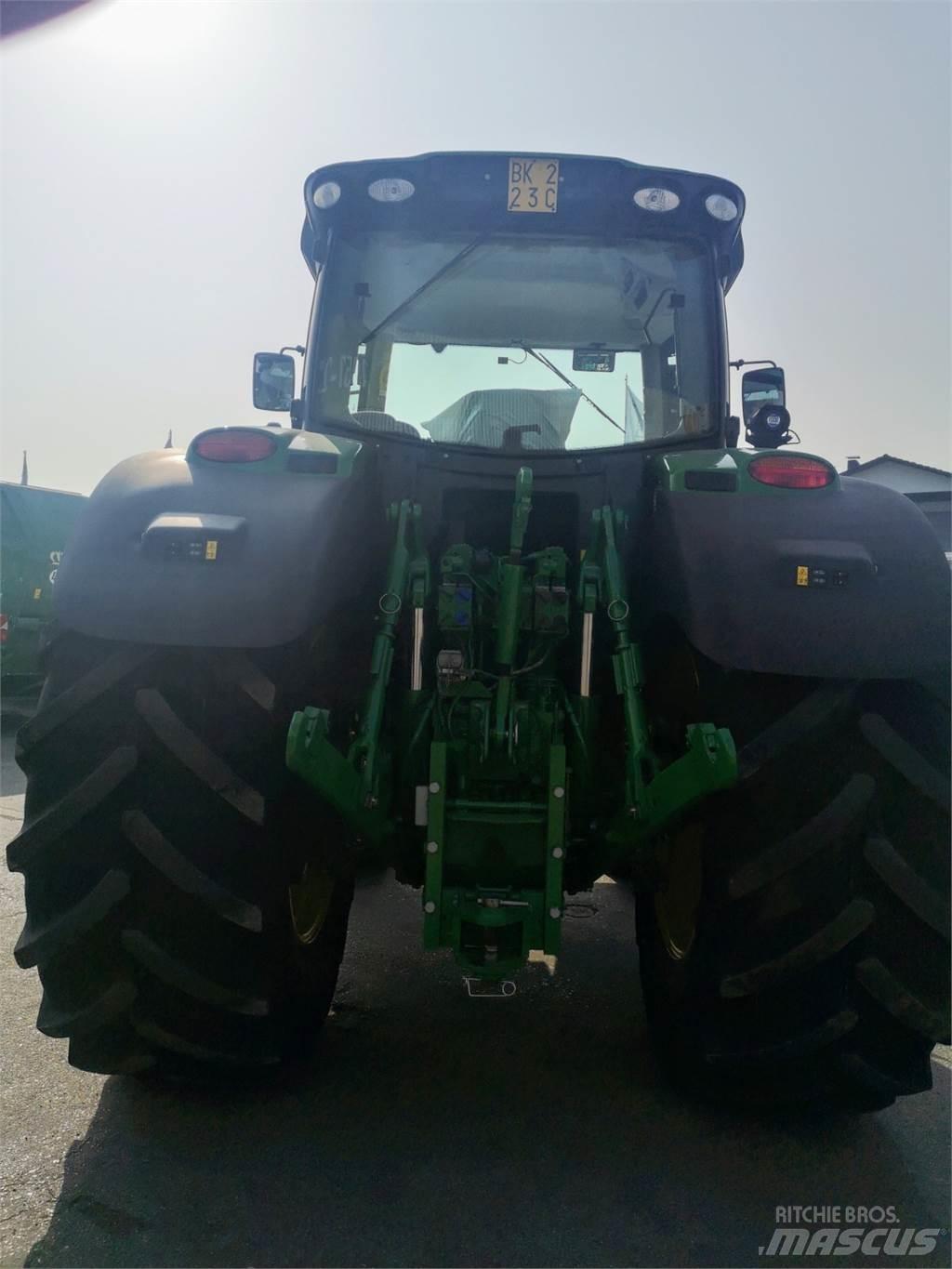 John Deere 6190 R Traktorer