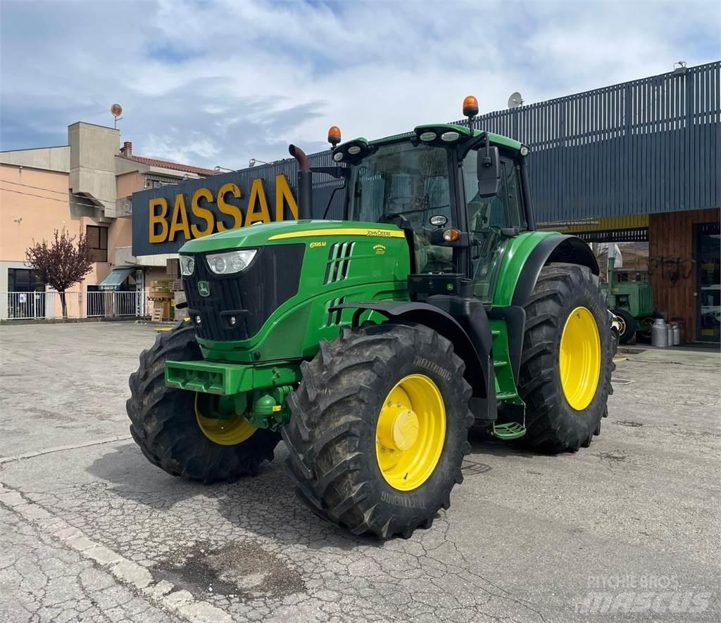 John Deere 6195 M Traktorer