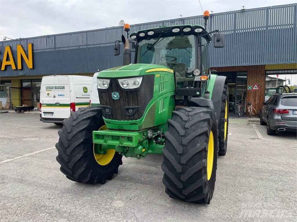 John Deere 6210 R Traktorer