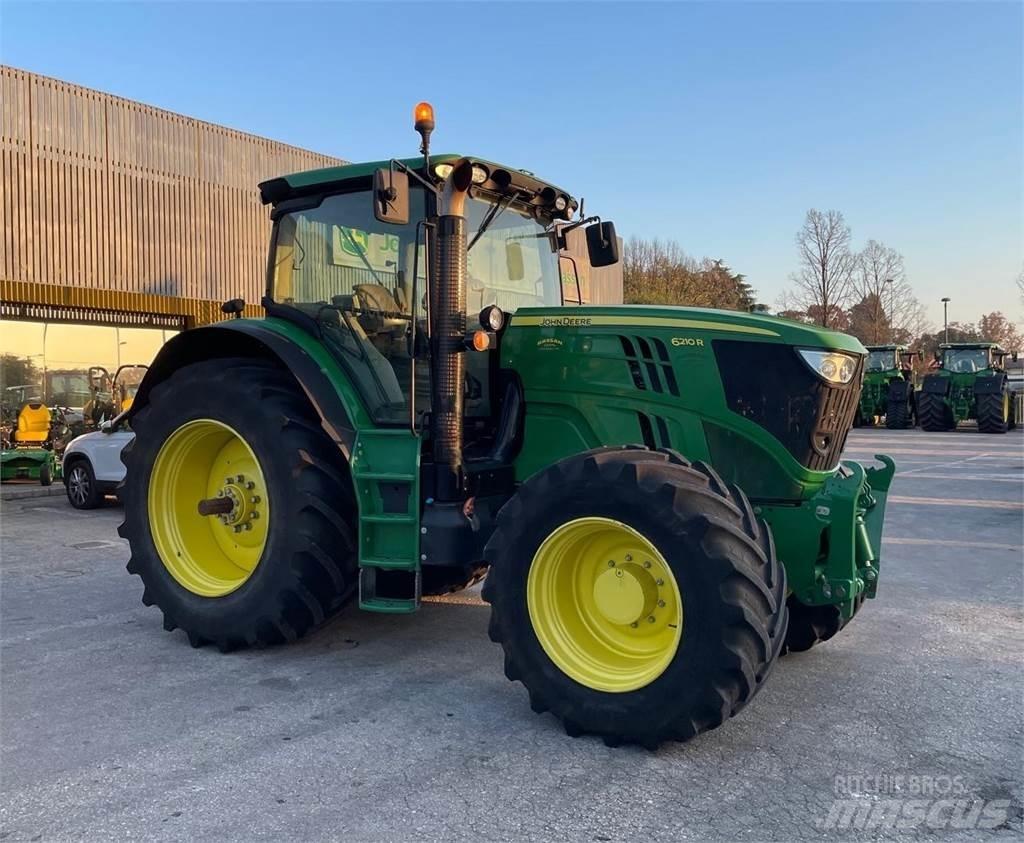 John Deere 6210 R Traktorer