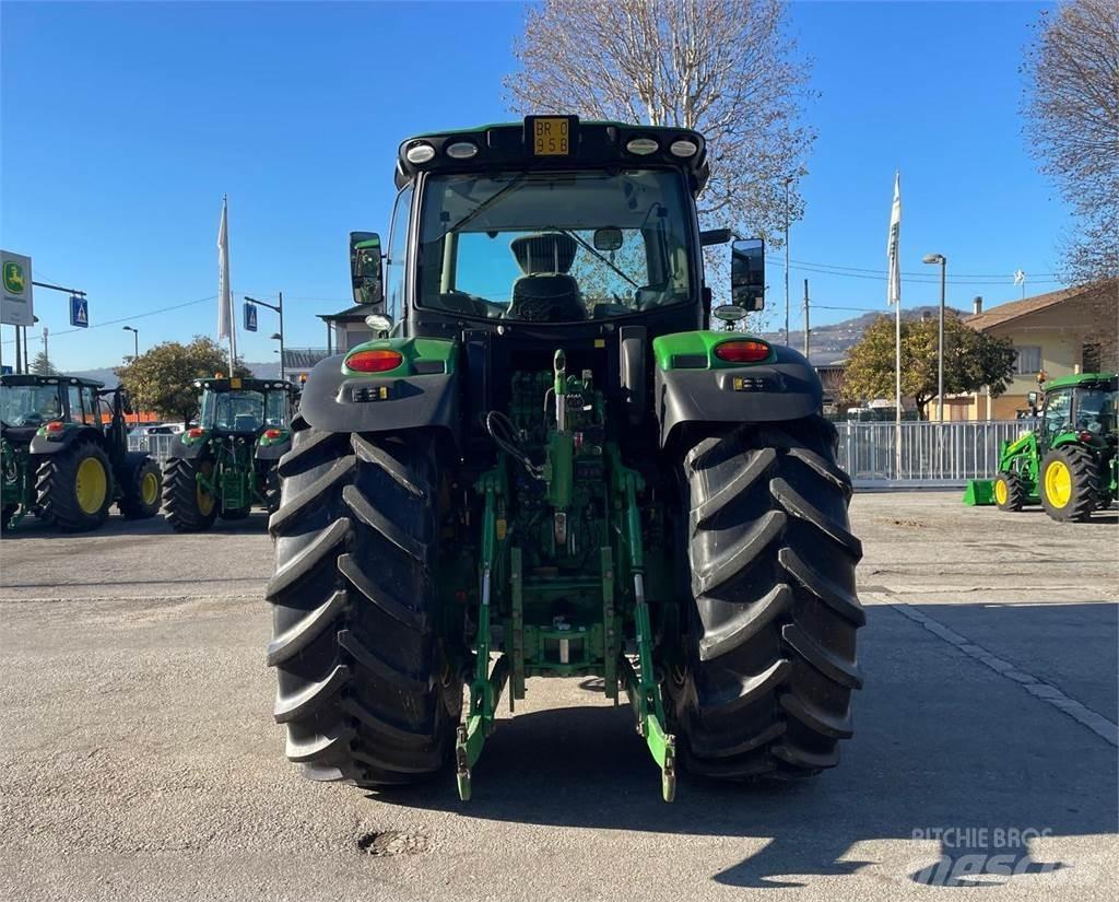 John Deere 6250 R Traktorer