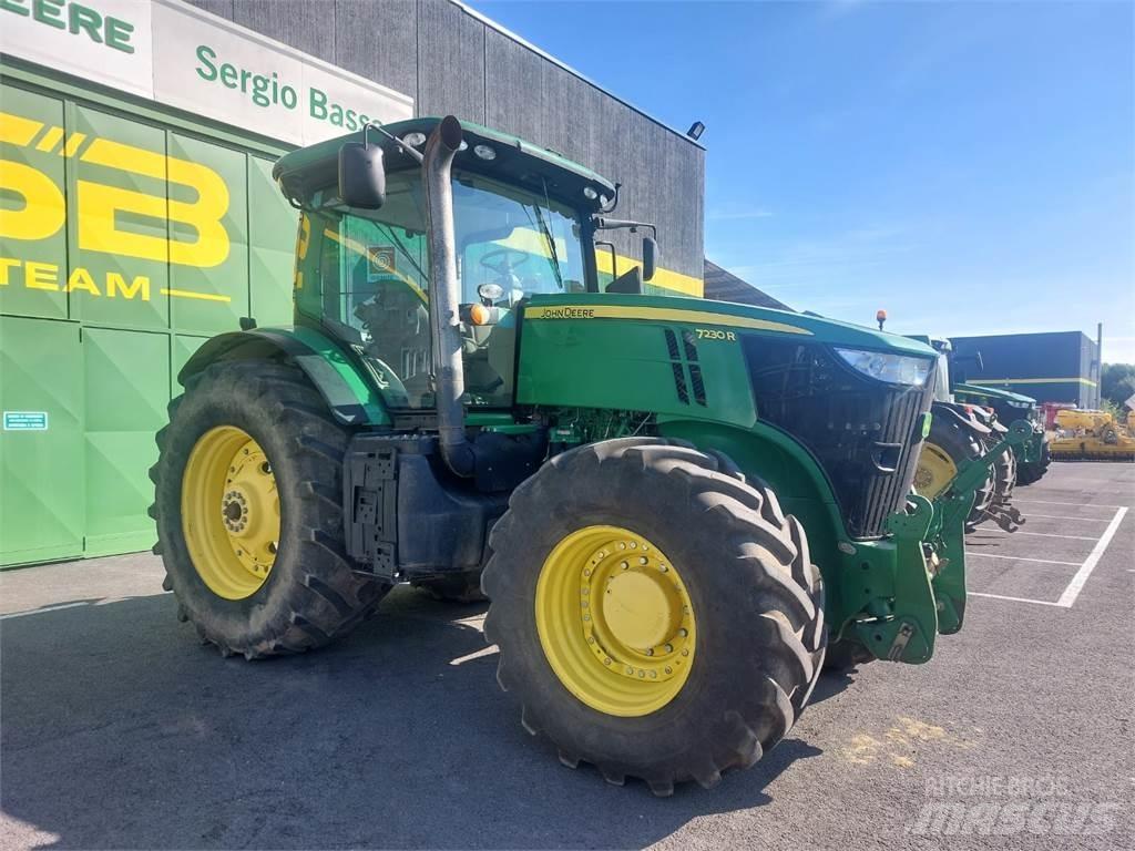 John Deere 7230 R Traktorer