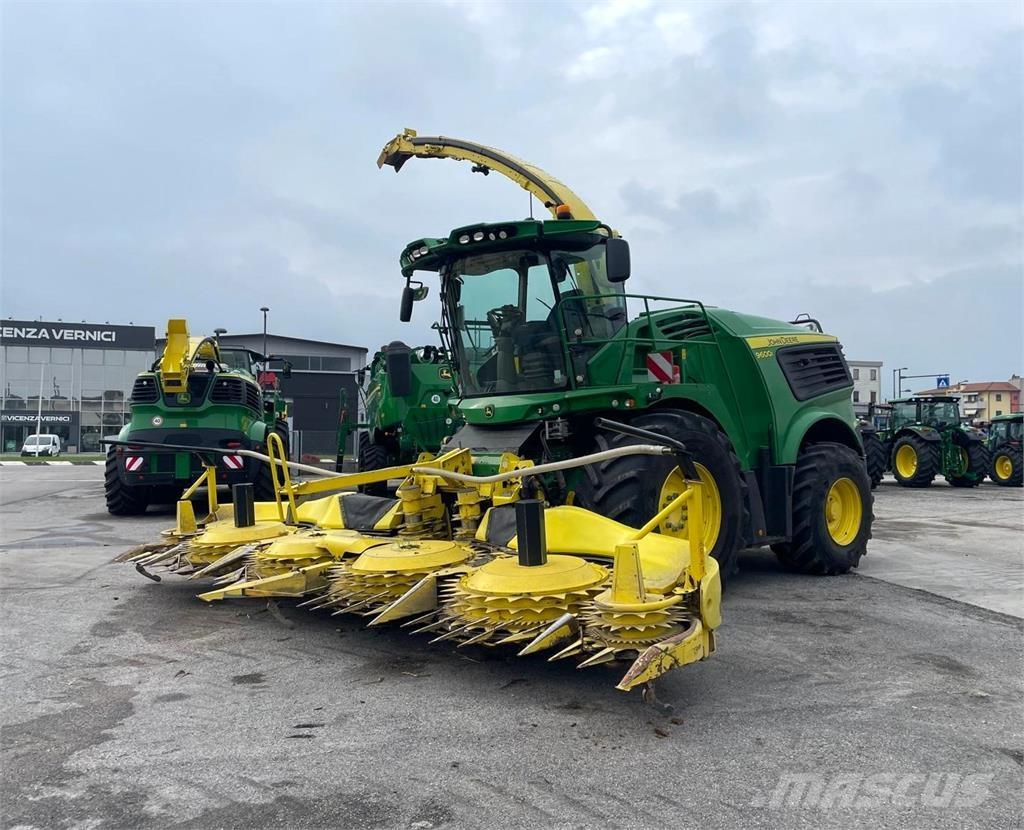 John Deere 9600i Fälthackar