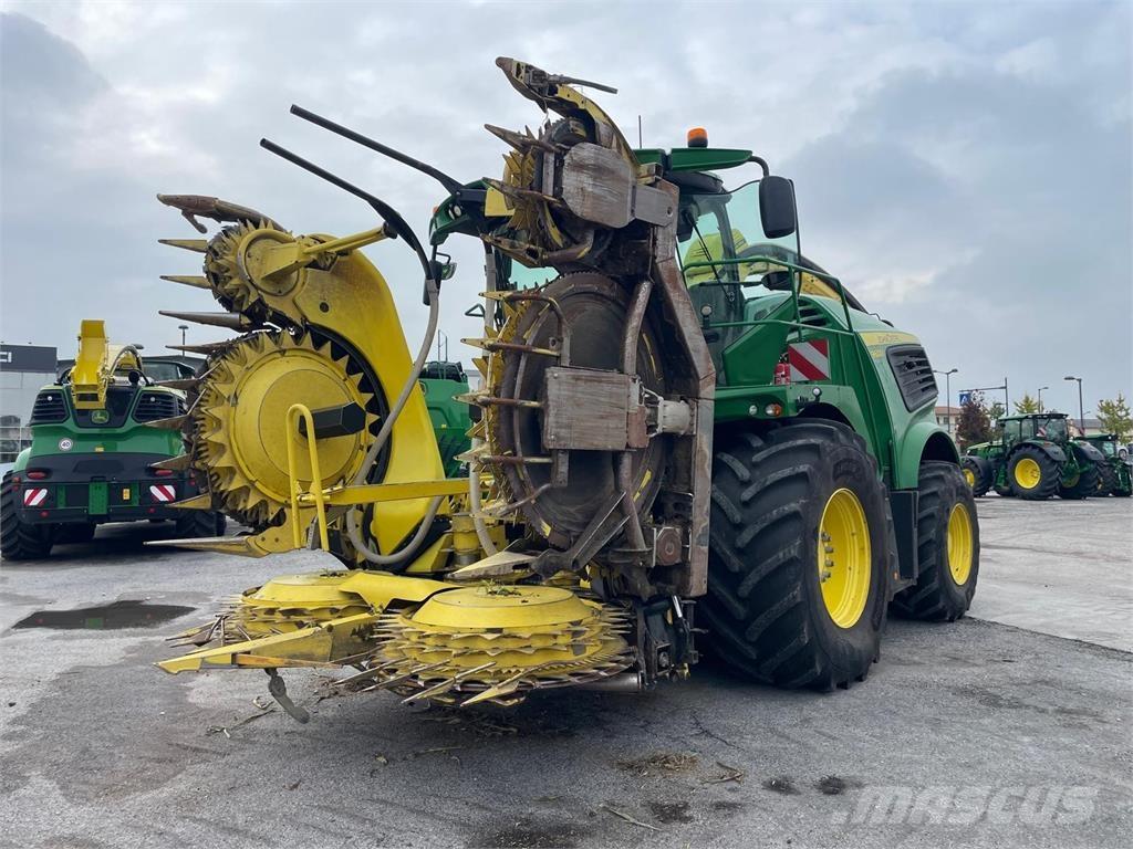John Deere 9600i Fälthackar