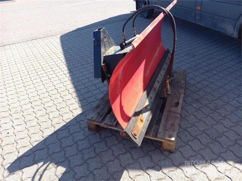  HAF  145 cm Snöblad och plogar