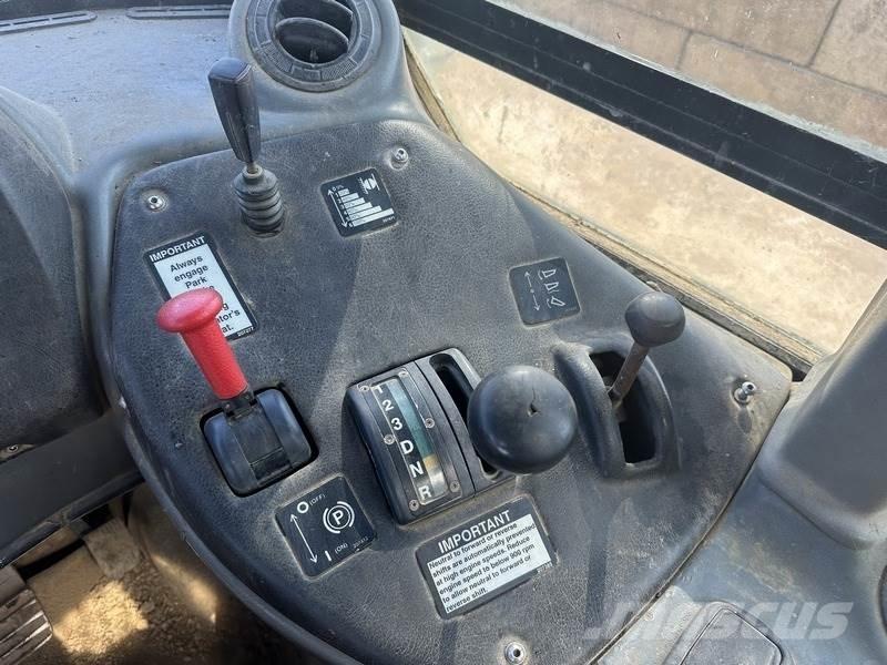 Bell B30D Midjestyrd dumper
