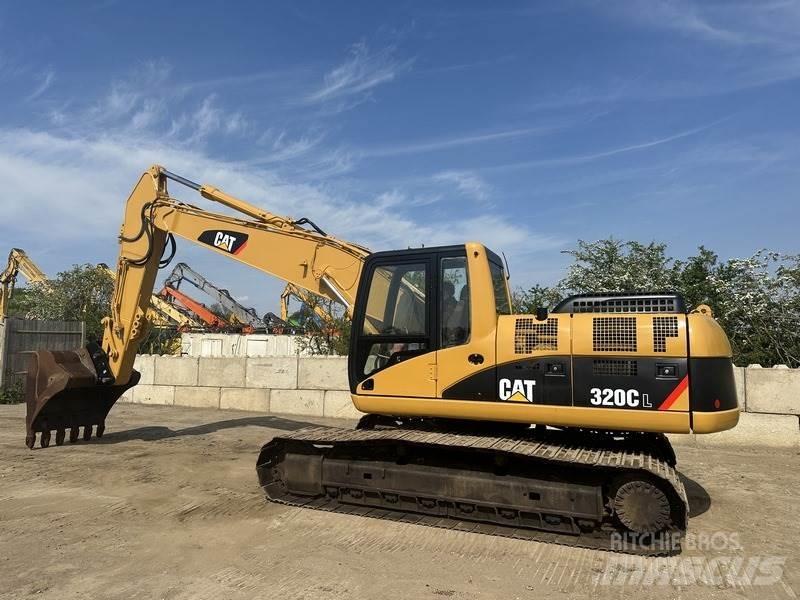 CAT 320 Bandgrävare