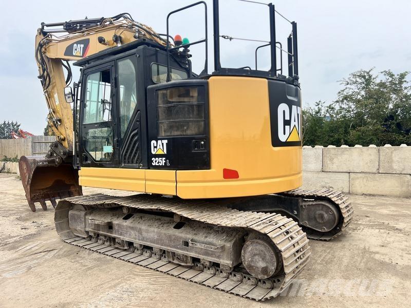 CAT 325FL Bandgrävare