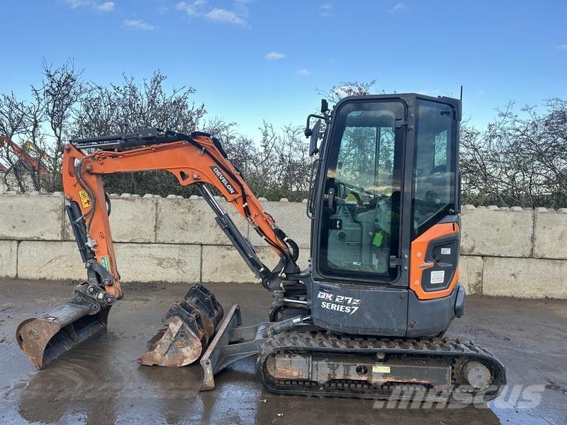 Doosan DX27 Bandgrävare