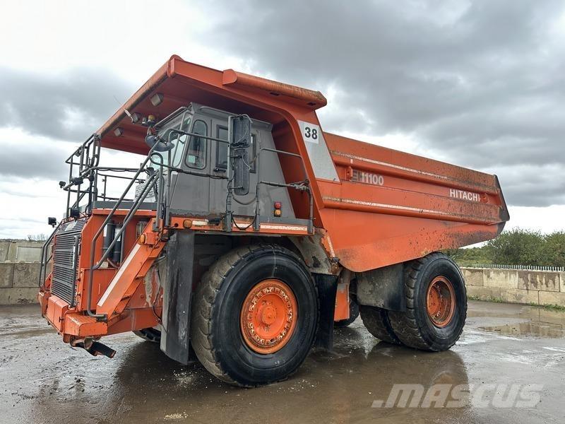 Hitachi EH1100-5 Midjestyrd dumper
