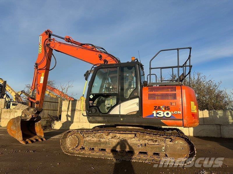 Hitachi ZX130 Bandgrävare