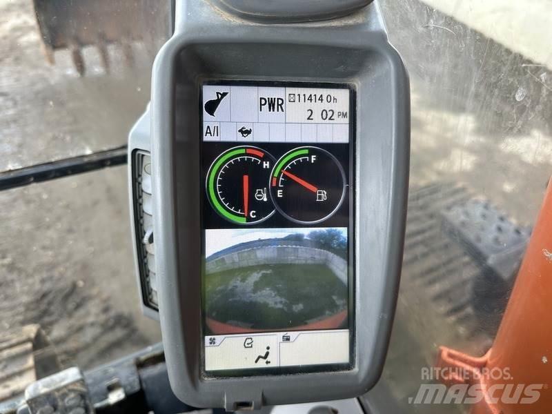 Hitachi ZX135 Bandgrävare