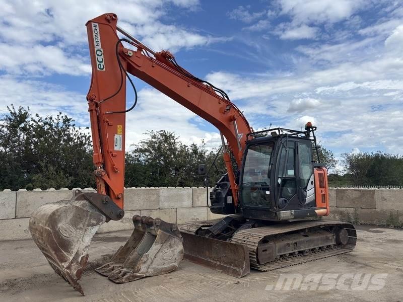 Hitachi ZX135 US-6 Bandgrävare