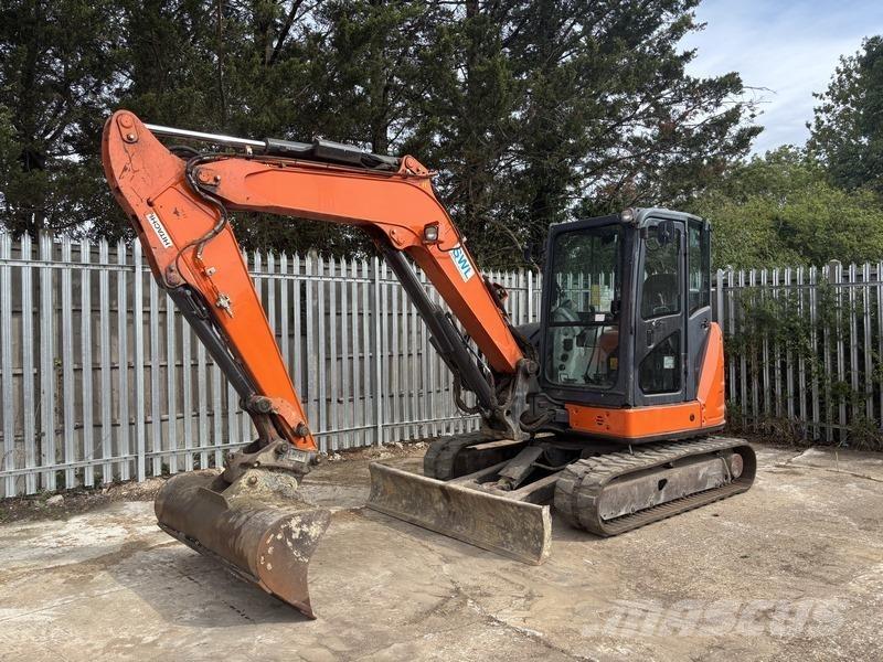 Hitachi ZX65 Midigrävmaskiner 7t - 12t