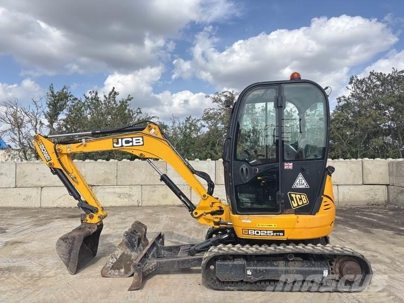 JCB 8025 ZTS Minigrävare < 7t