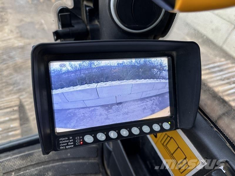 JCB JS370 LC T4 Bandgrävare