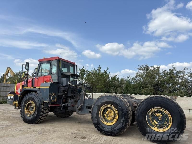Komatsu HM300-1 Midjestyrd dumper