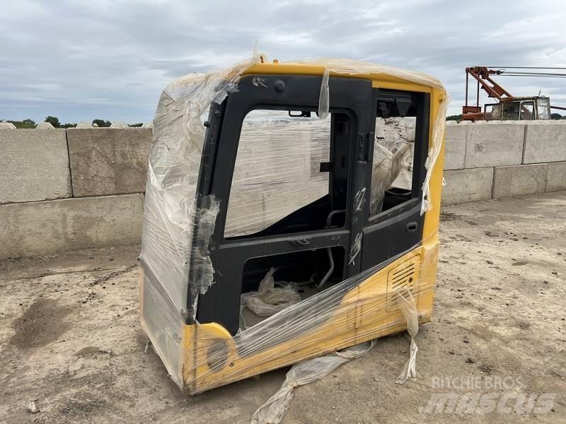 Komatsu PC130-8 Entreprenad - Övrigt