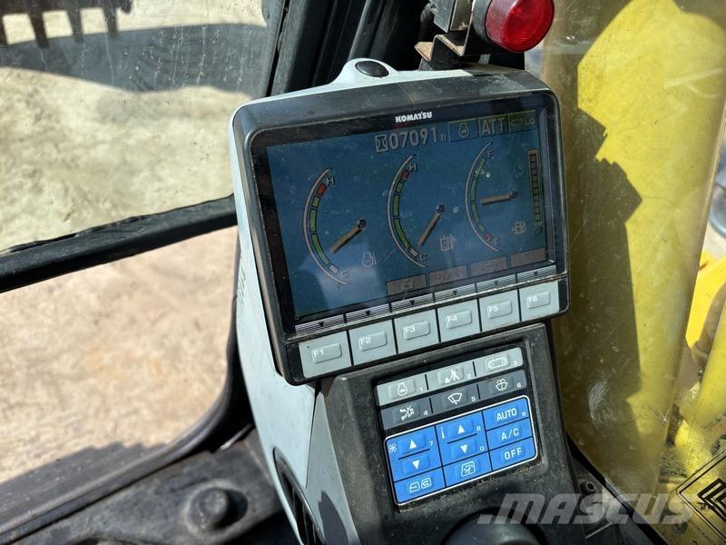 Komatsu PC210 LC-8 Bandgrävare