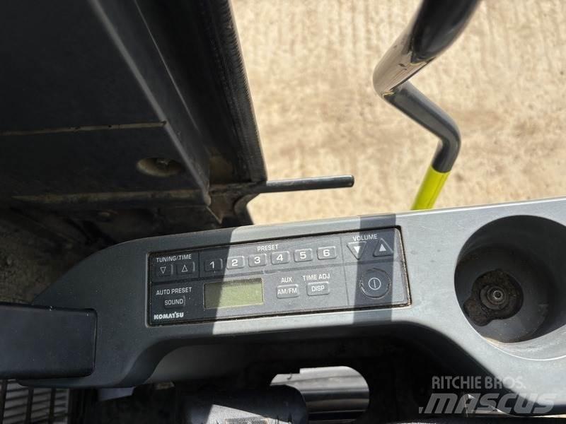 Komatsu PC210LC-10 Bandgrävare