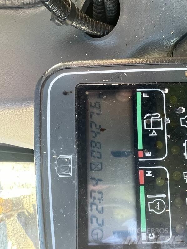 Komatsu PW130-6 Hjulgrävare