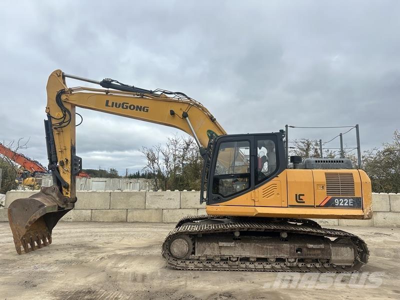 LiuGong CLG922 Bandgrävare