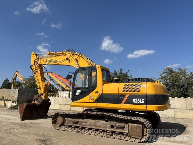 LiuGong CLG925LC Bandgrävare
